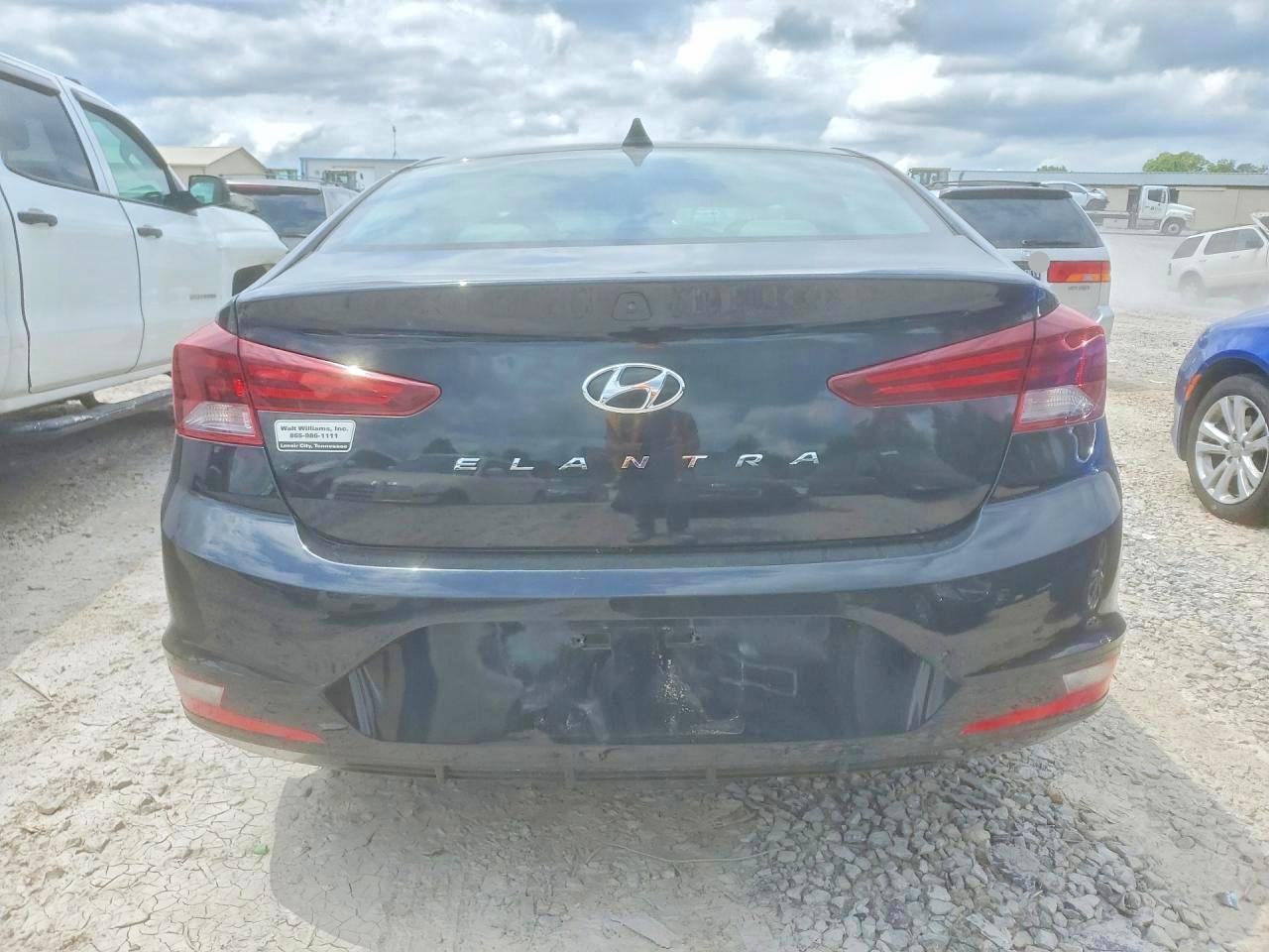 2020 Hyundai Elantra Sel - Фото 6