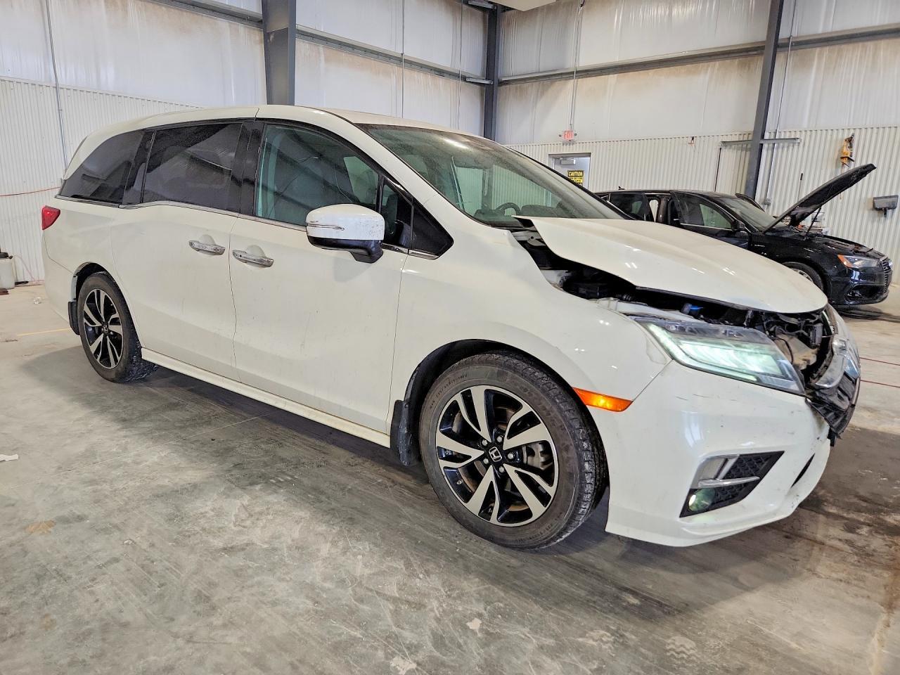 2018 Honda Odyssey Elite - Фото 4