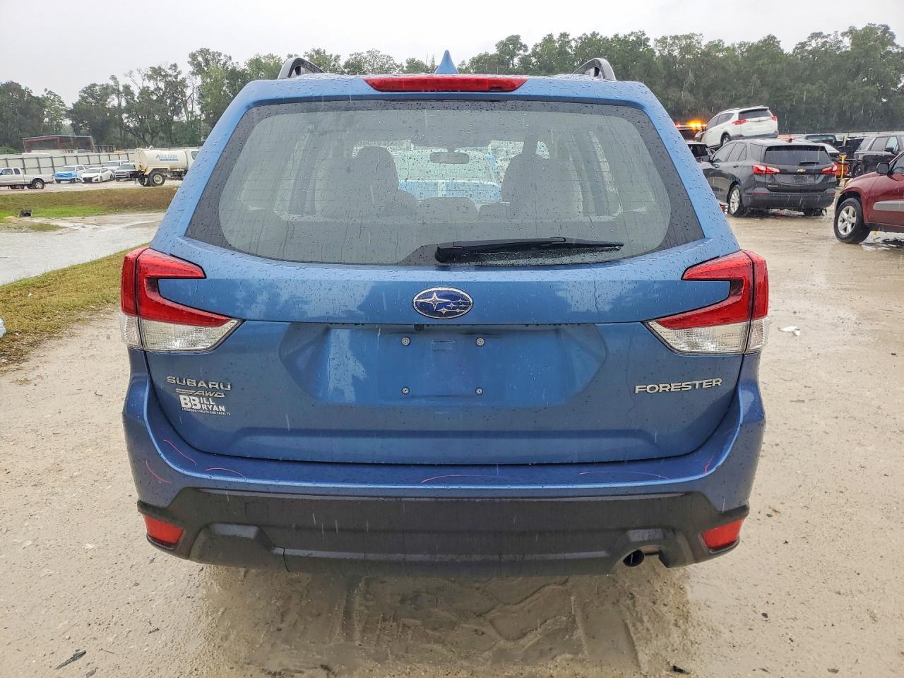 2022 Subaru Forester - Image 6