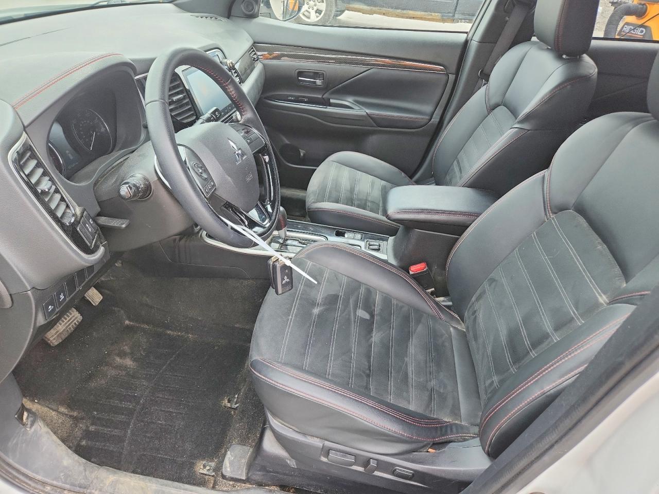 2020 Mitsubishi Outlander Se - Фото 7