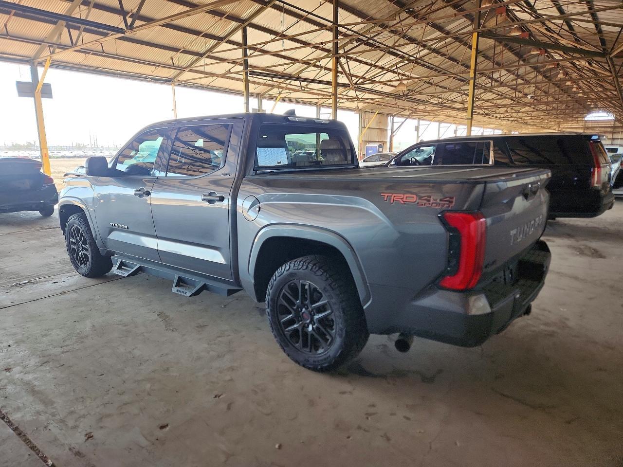 2023 Toyota Tundra Sr5 - Image 2