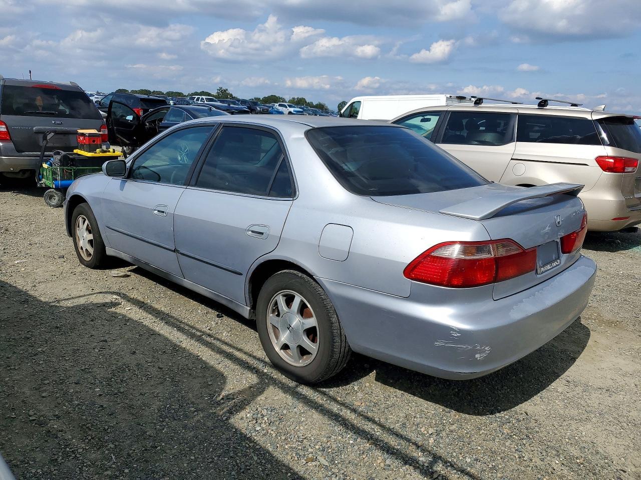 1998 Honda Accord Lx - Фото 2