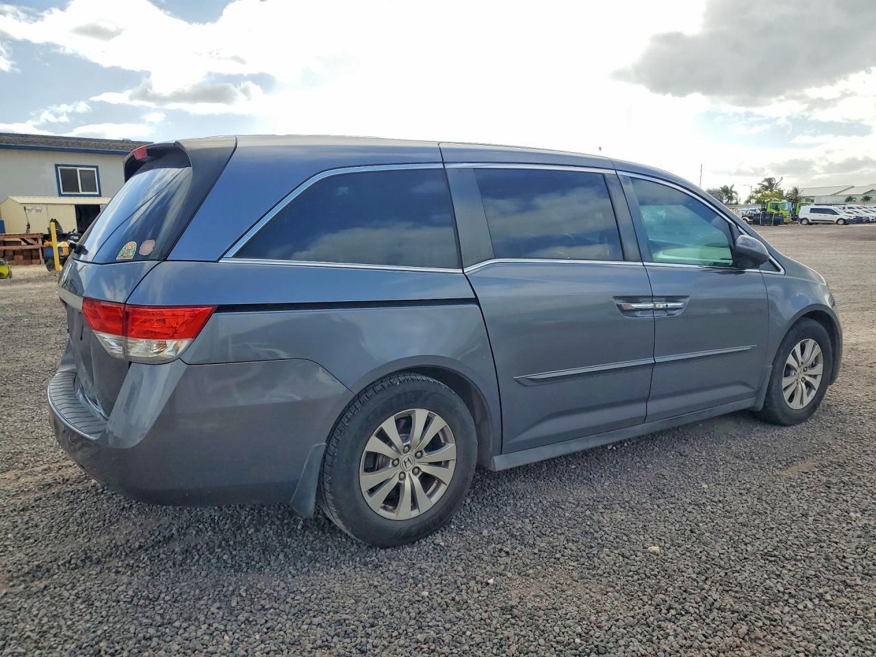 2016 Honda Odyssey Exl - Фото 3