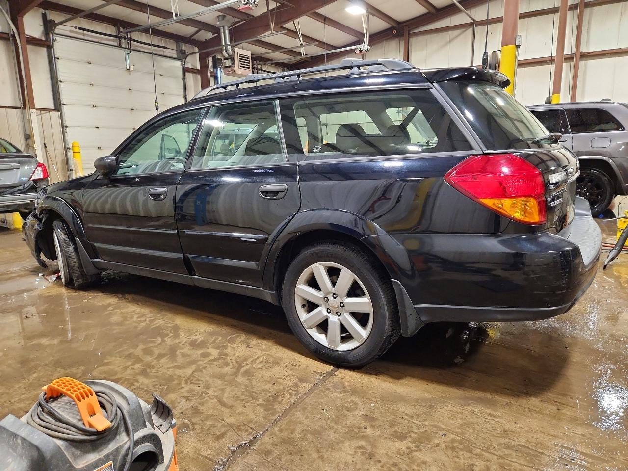 2006 Subaru Legacy Outback 2.5I - Фото 2