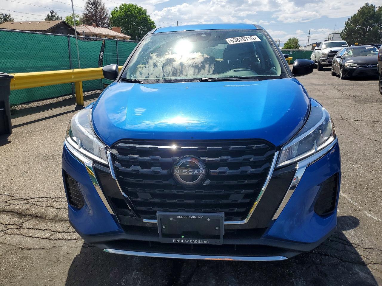 2022 Nissan Kicks S - Фото 5