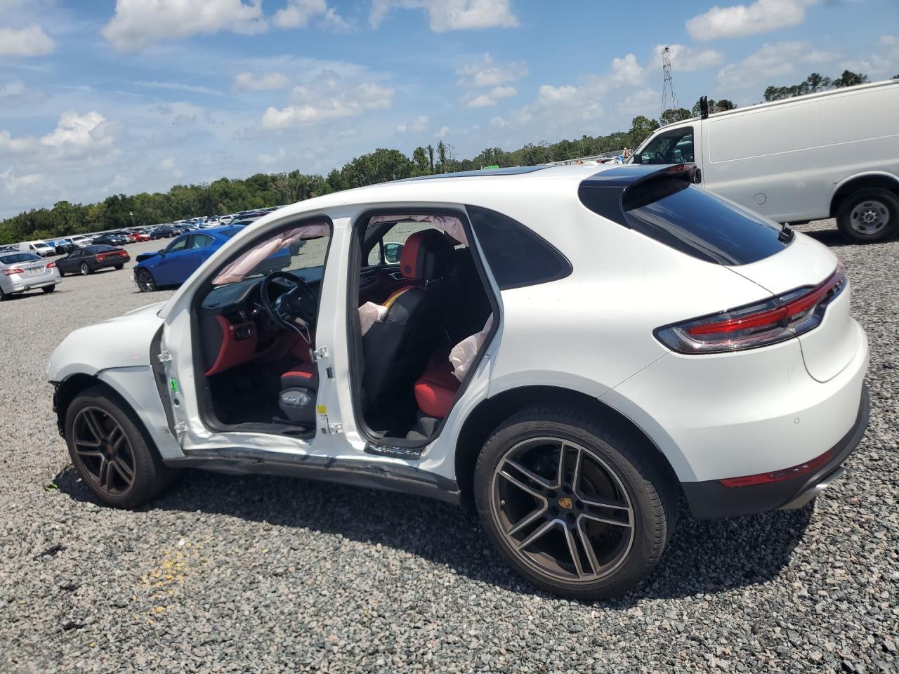 2021 Porsche Macan - Фото 2
