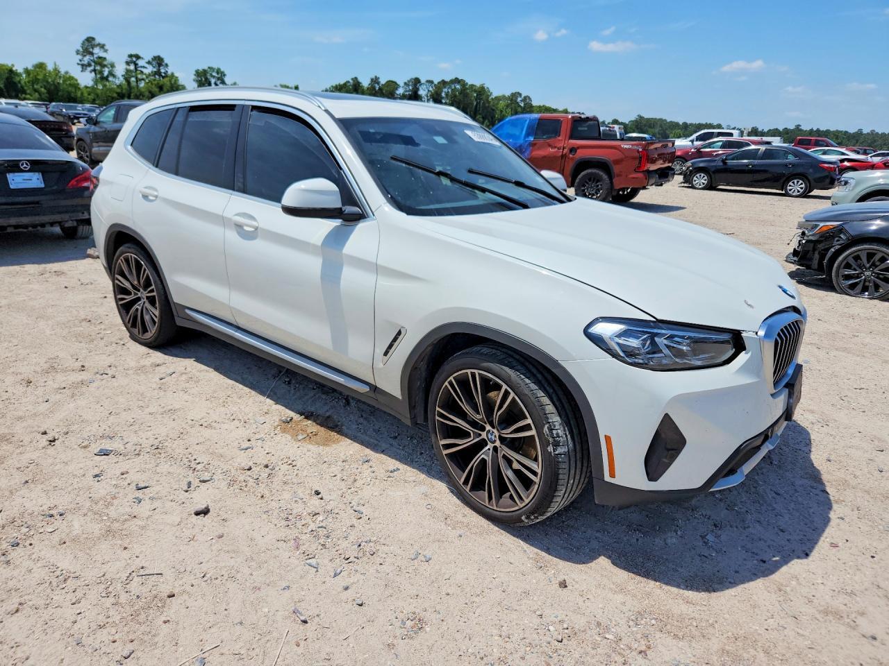 2022 BMW X3 Sdrive30I - Фото 4