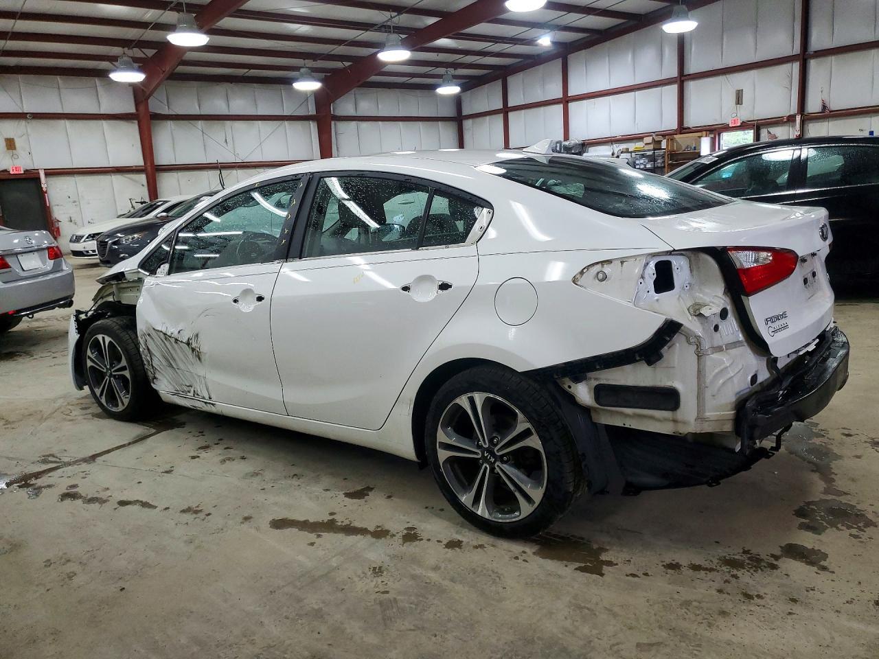 2016 Kia Forte Ex - Фото 2