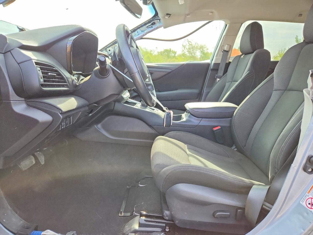 2020 Subaru Outback Premium - Image 7