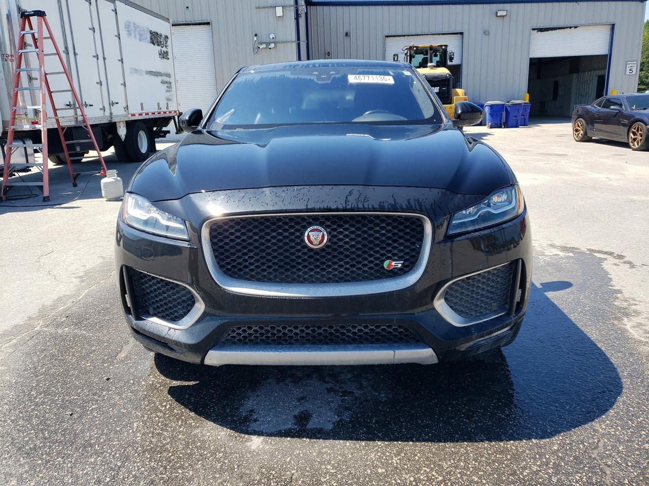 2020 Jaguar F-Pace S V6 - Фото 5