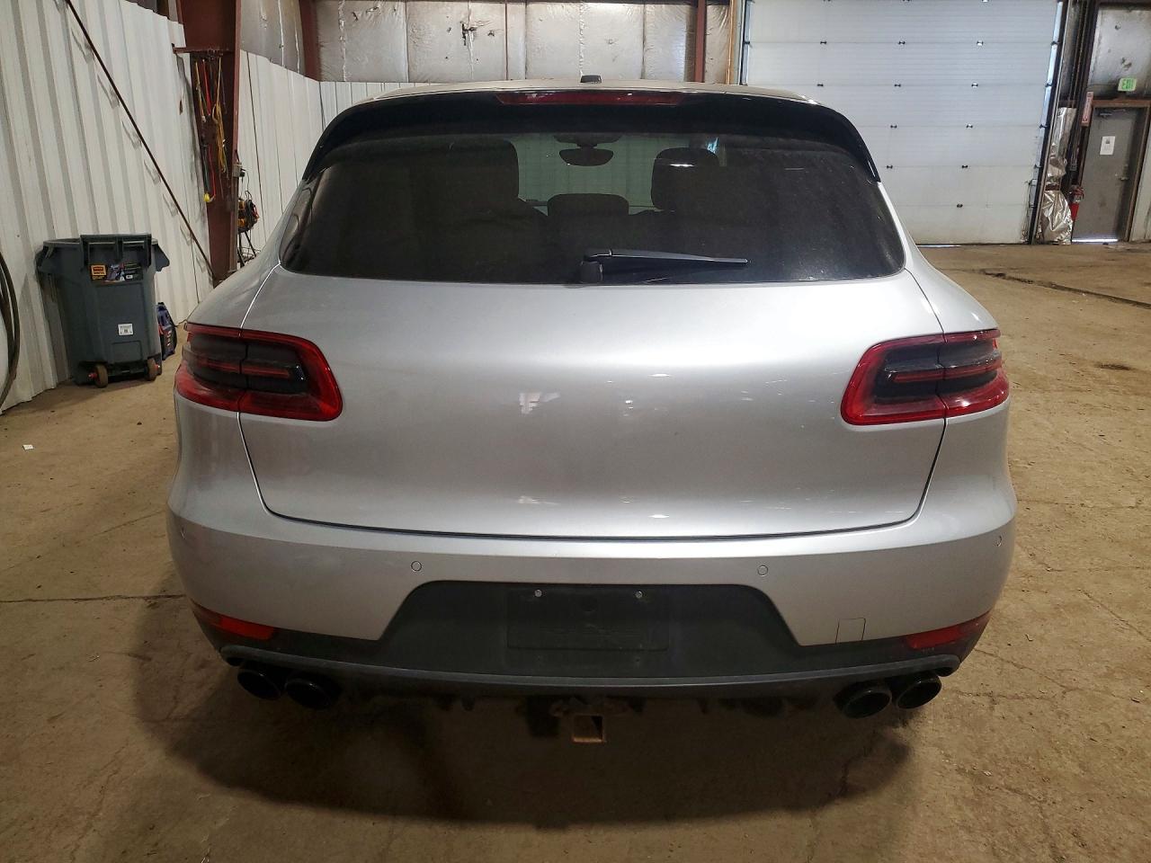 2015 Porsche Macan S - Image 6