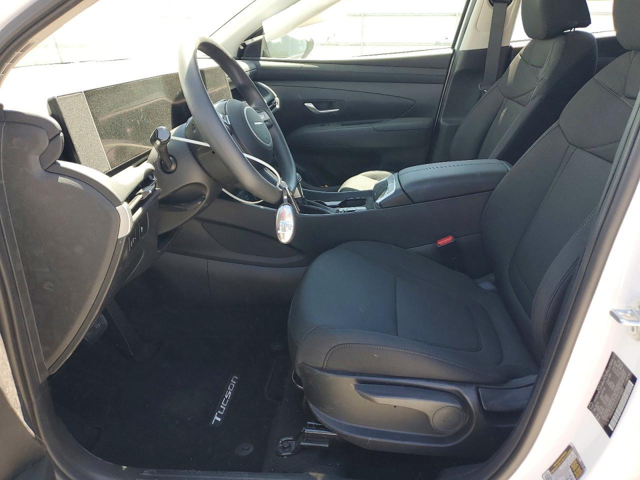 2026 Hyundai Tucson Se - Image 7