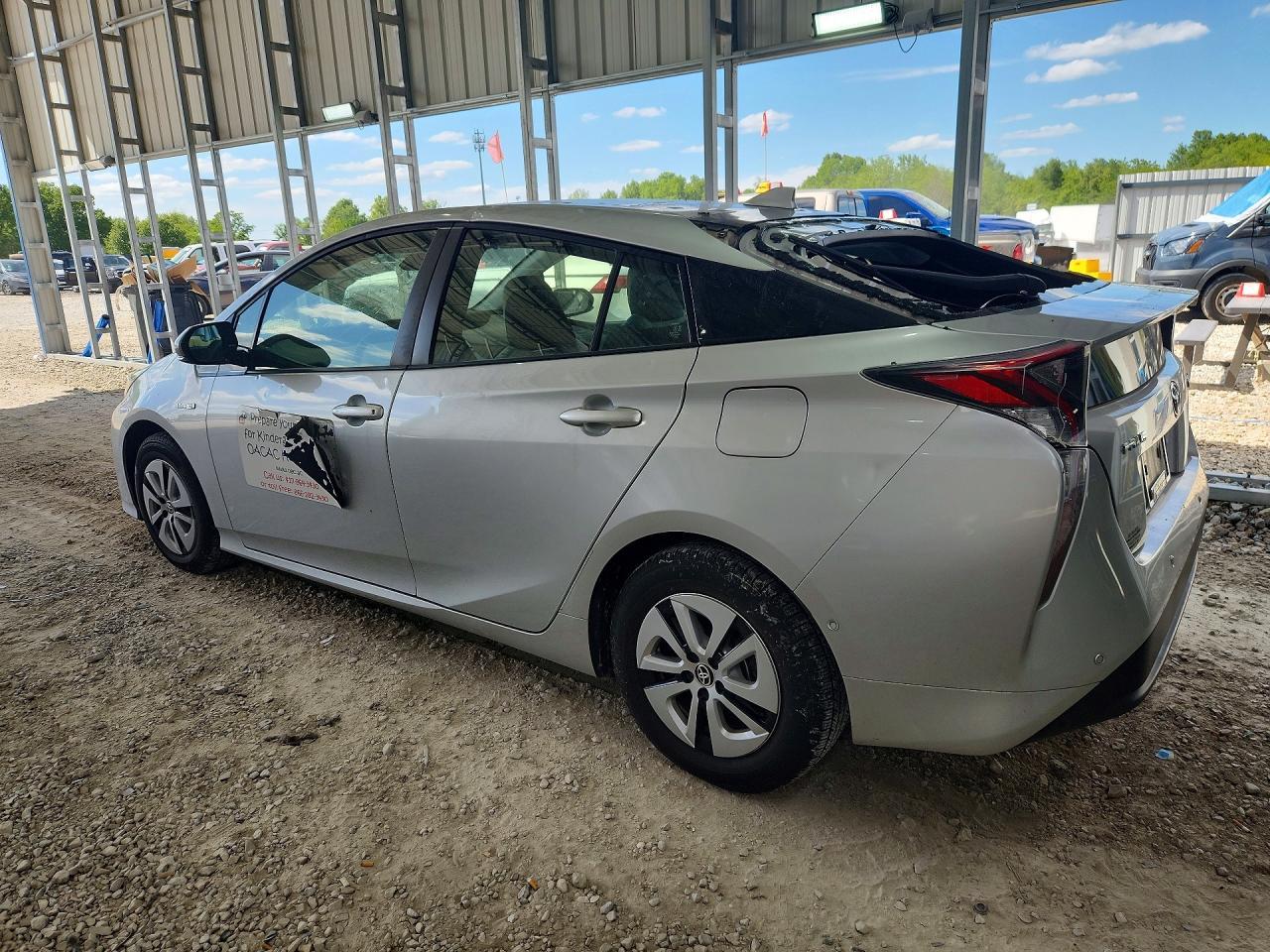 2018 Toyota Prius Two - Фото 2