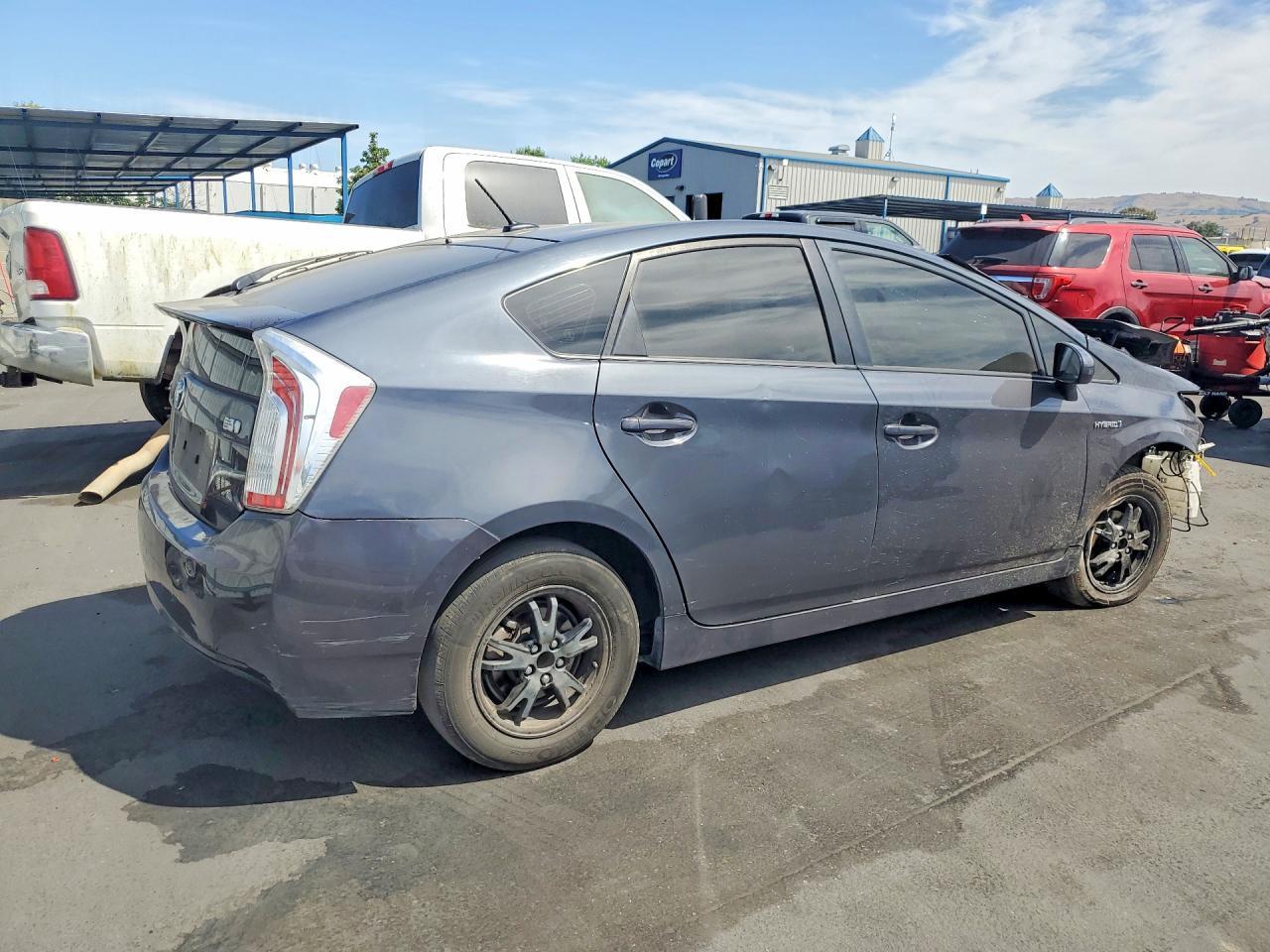 2015 Toyota Prius Three - Фото 3