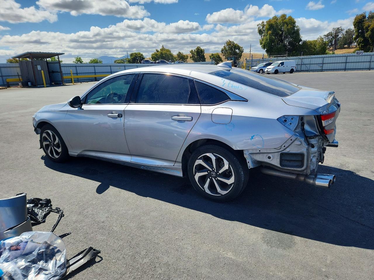 2020 Honda Accord Lx - Фото 2