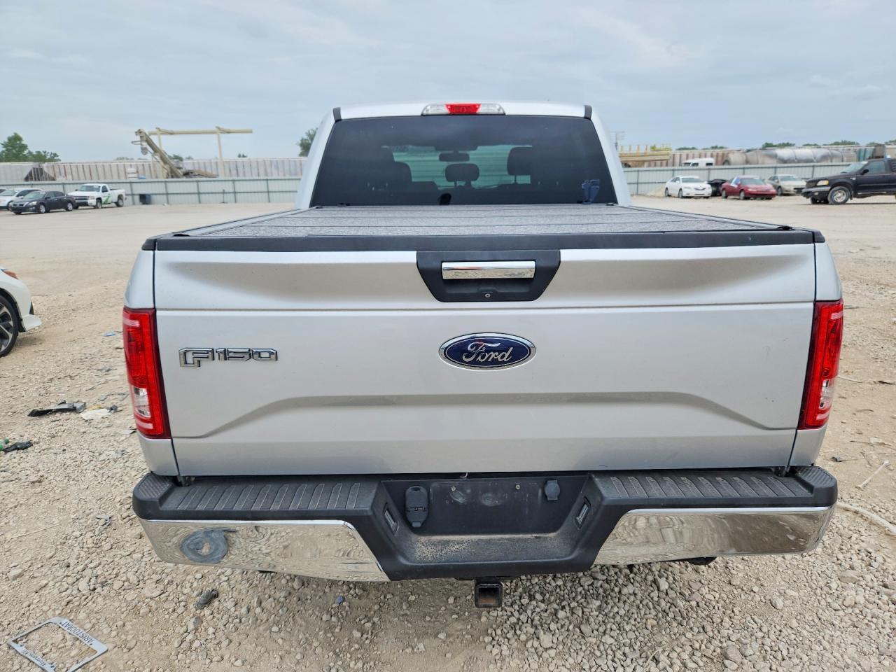 2016 Ford F150 Supercrew - Image 6