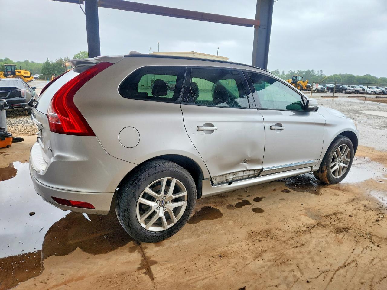2017 Volvo Xc60 T5 - Image 3