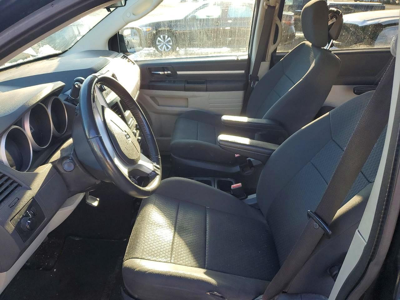 2010 Dodge Grand Caravan Se - Фото 7