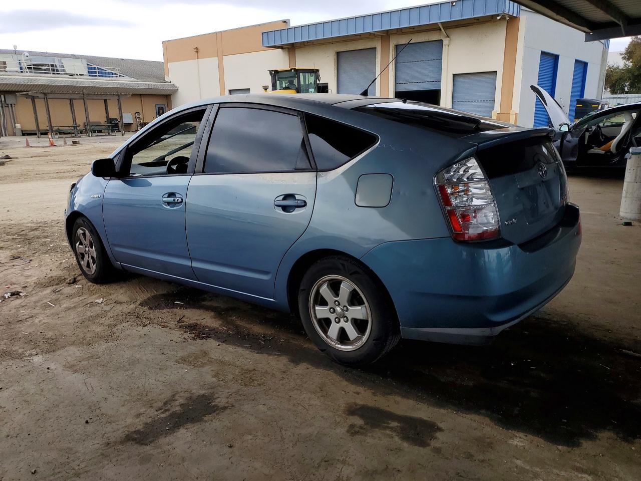 2007 Toyota Prius Base - Фото 2