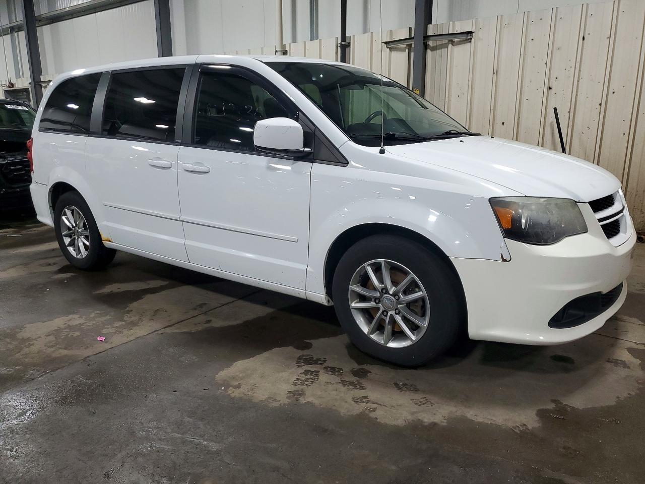 2014 Dodge Grand Caravan R - Фото 4