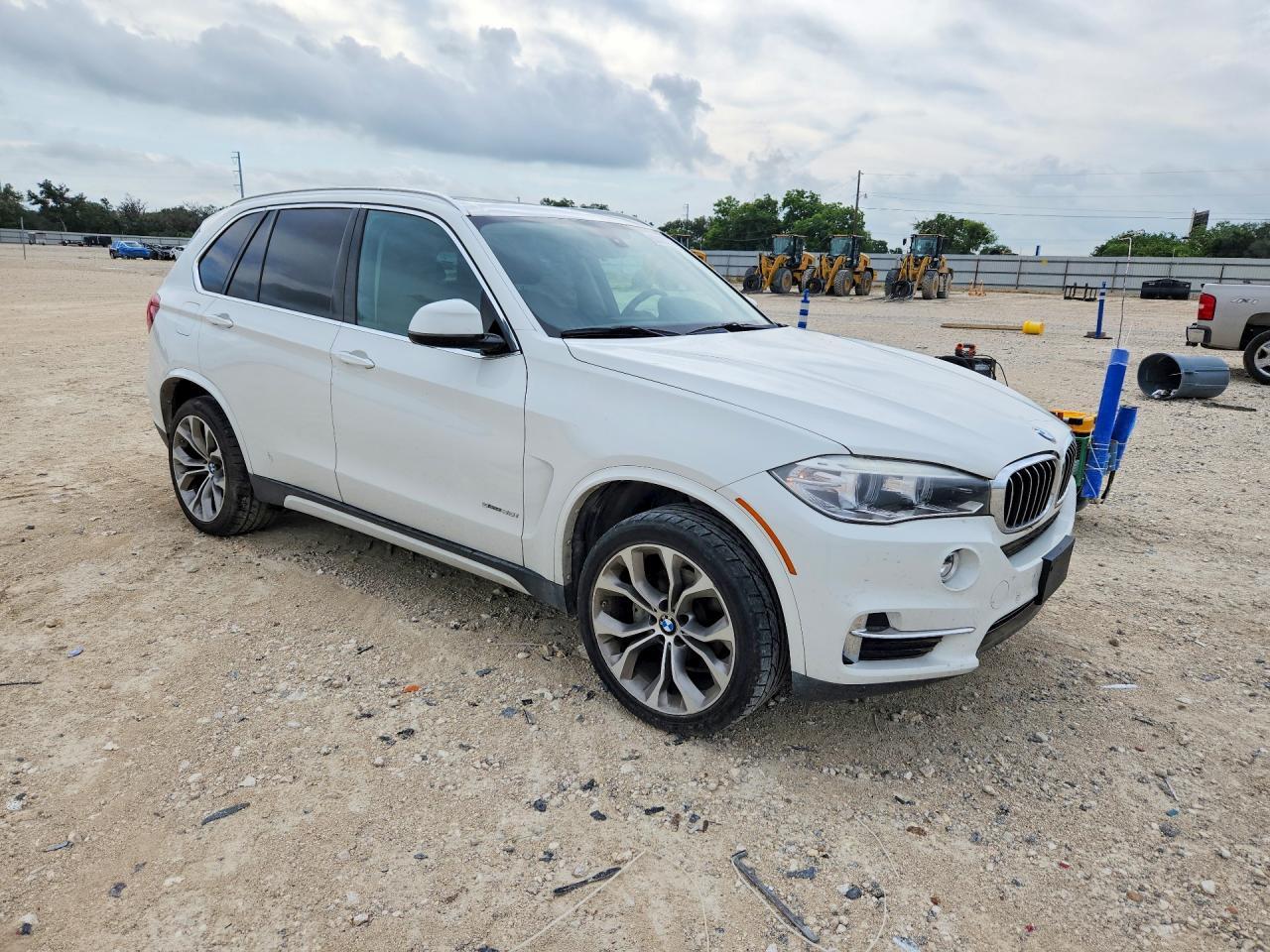 2016 BMW X5 Sdrive35I - Фото 4