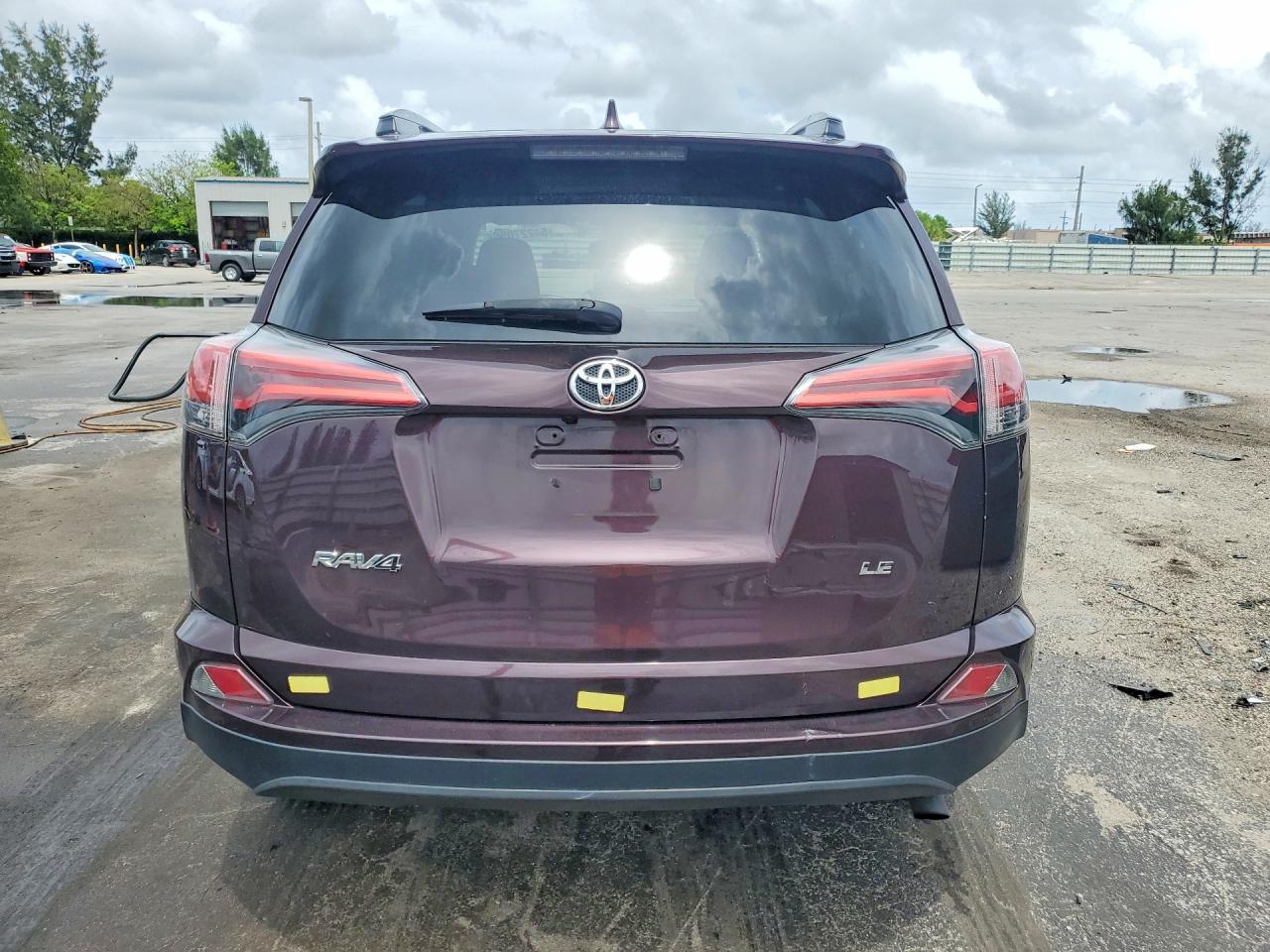 2018 Toyota Rav4 - Фото 6