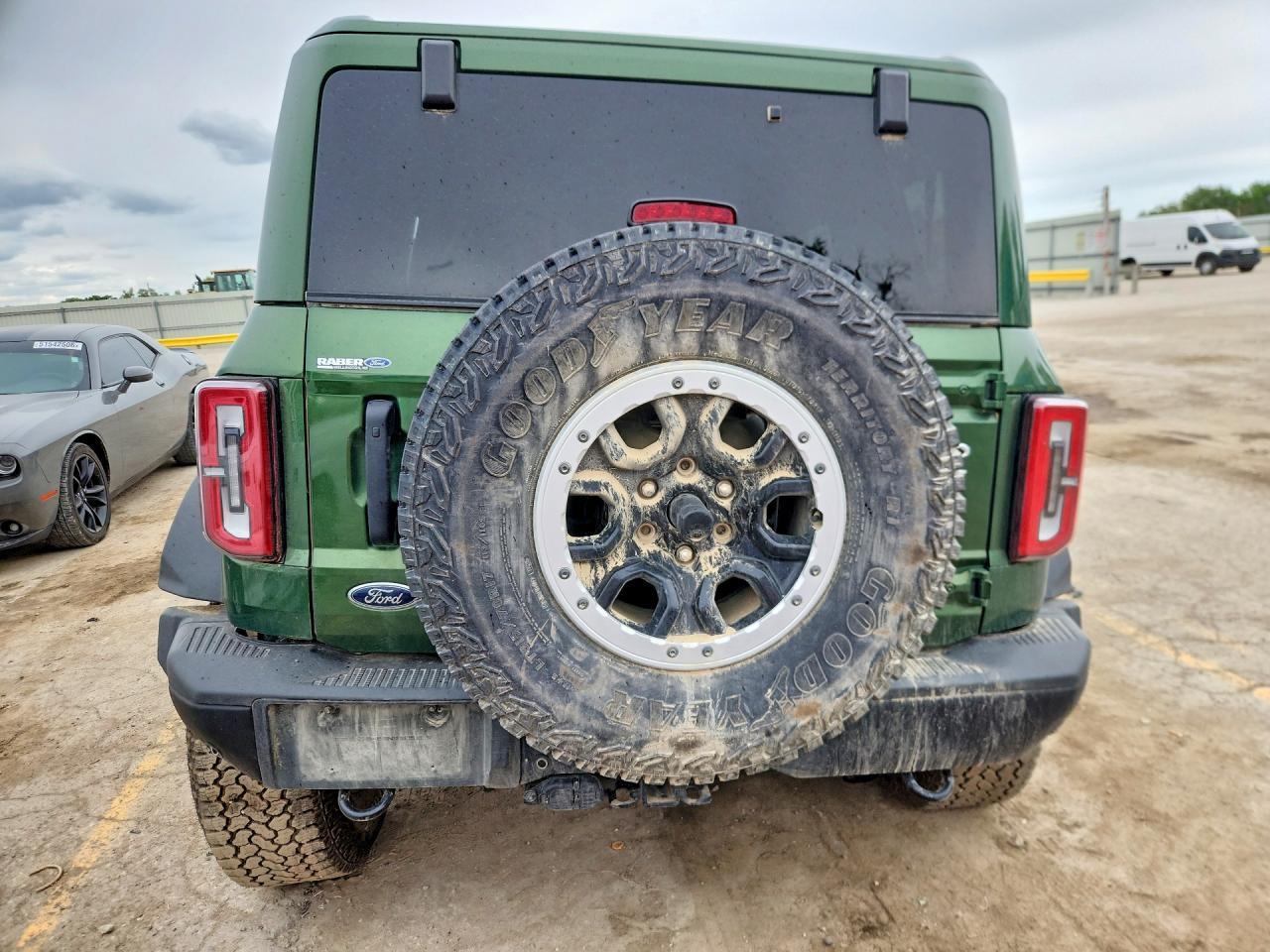 2025 Ford Bronco Badlands - Фото 6