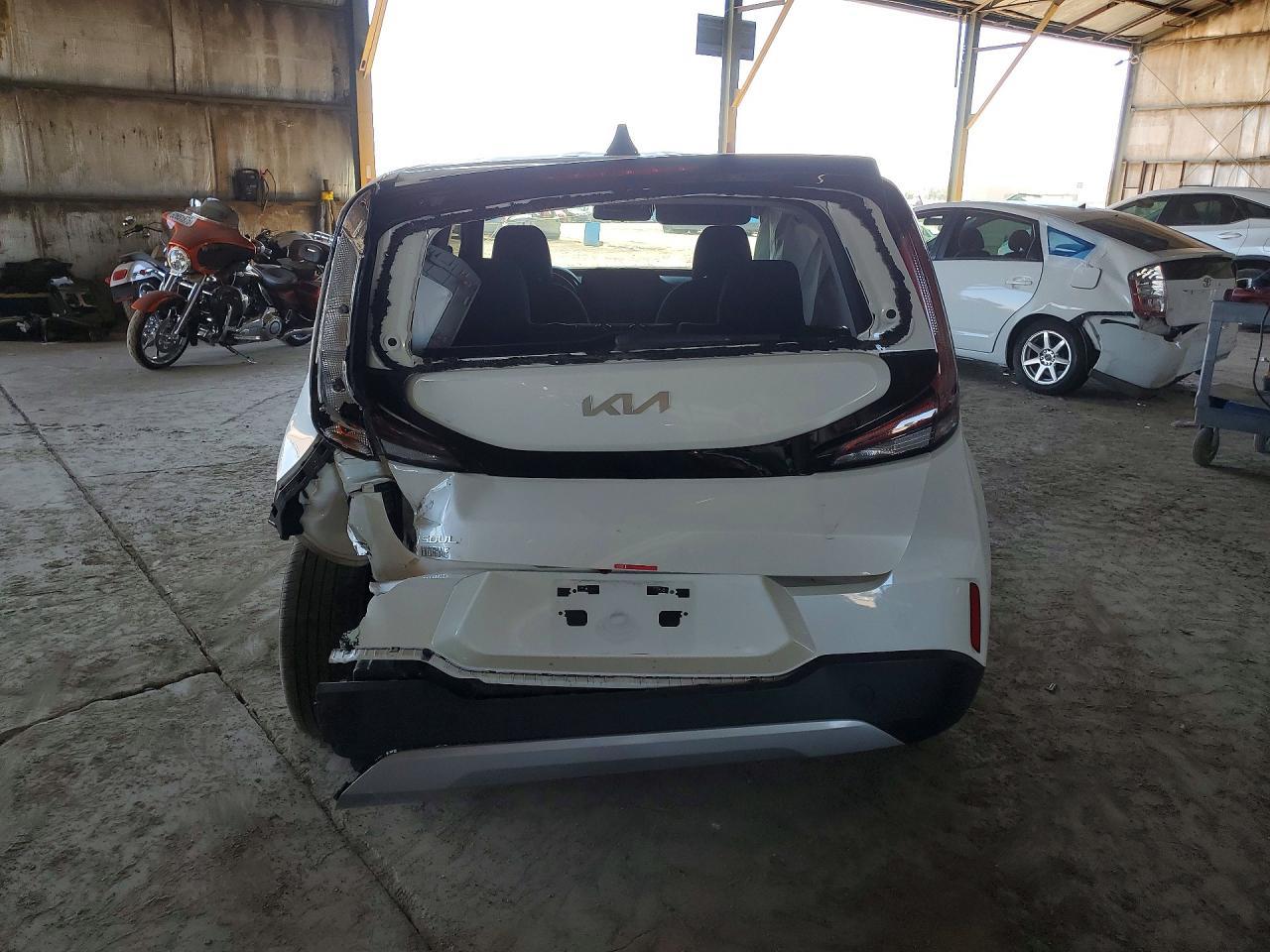 2025 Kia Soul Lx - Фото 6