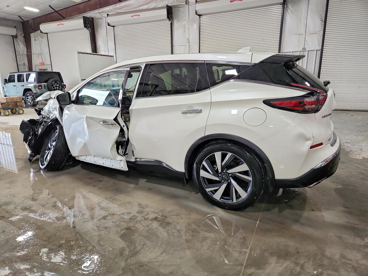 2024 Nissan Murano Sl - Image 2