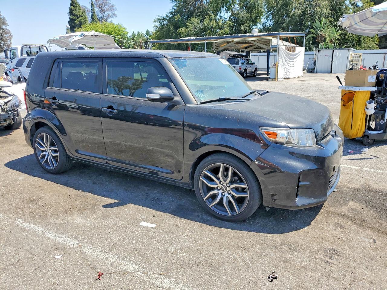 2013 Scion Xb Base - Фото 4