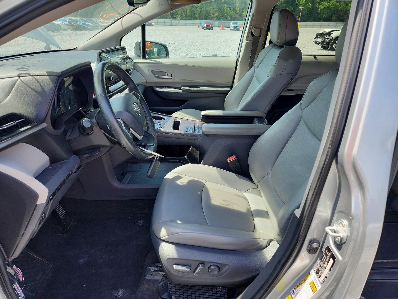 2021 Toyota Sienna Xle - Фото 7
