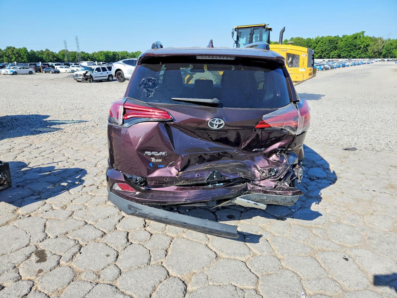 2018 Toyota Rav4 Xle - Image 6