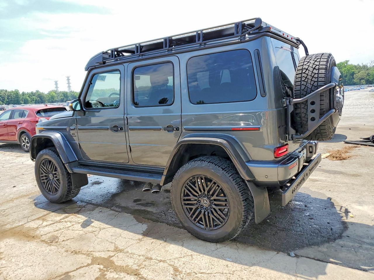 2023 Merz G 63 Amg 4X4 Squared - Фото 2
