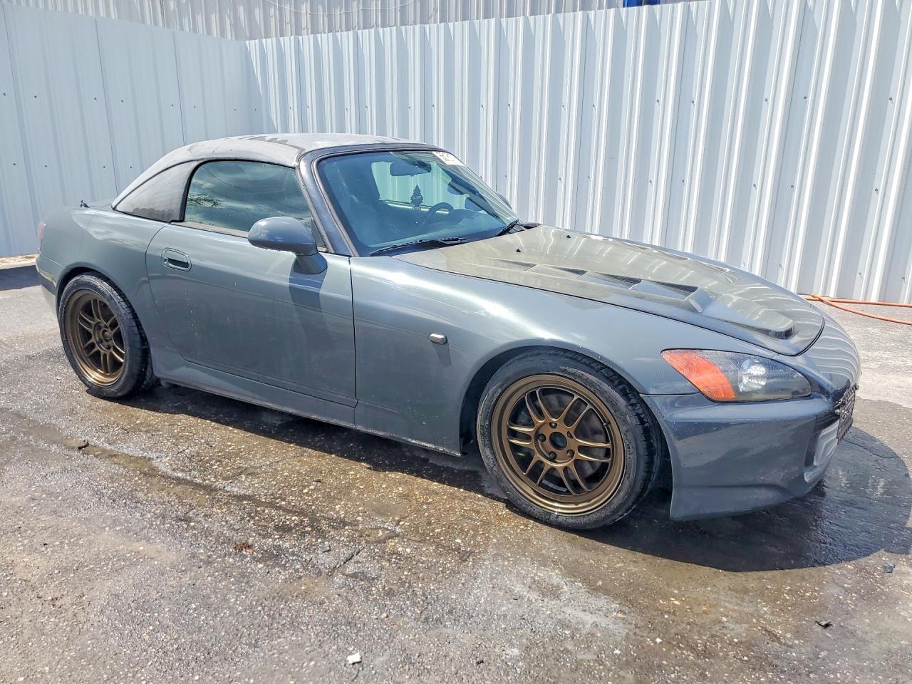 2001 Honda S2000 - Фото 4