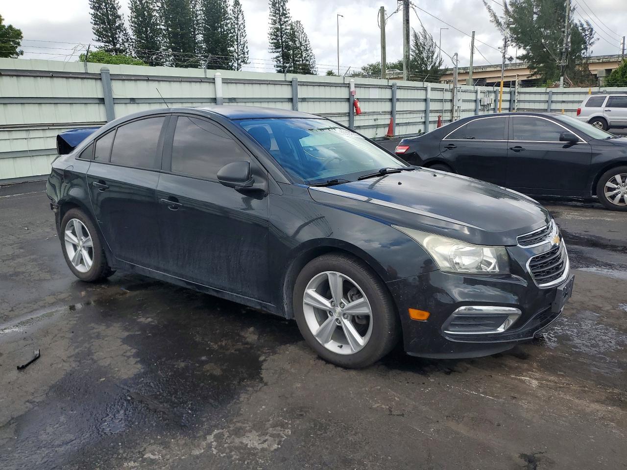2015 Chevrolet Cruze Ls - Фото 4