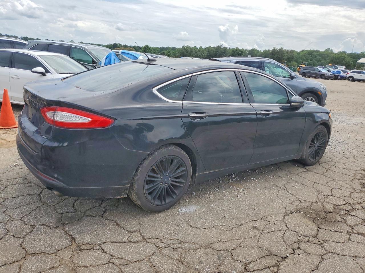2016 Ford Fusion Se - Фото 3