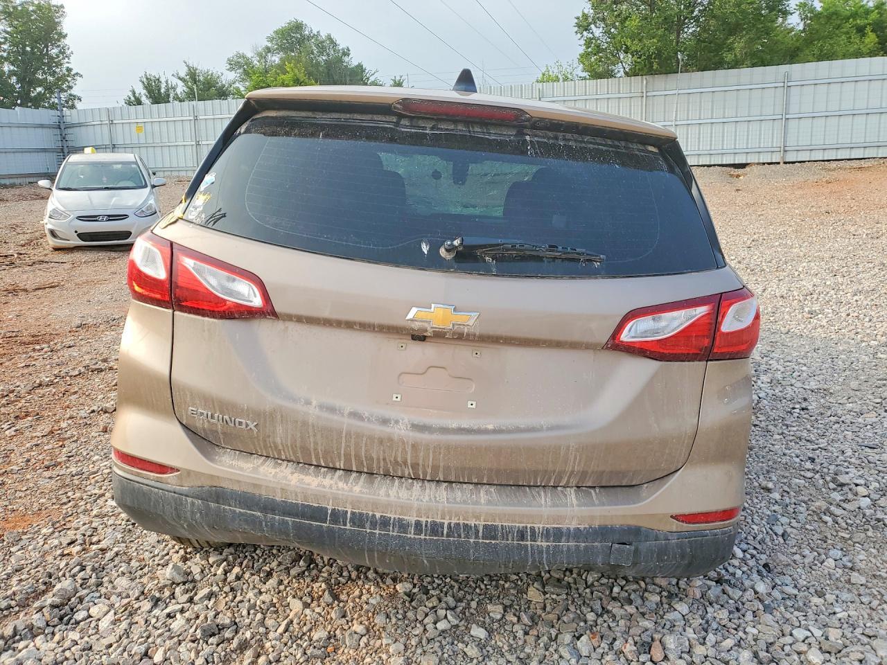 2019 Chevrolet Equinox Ls - Фото 6