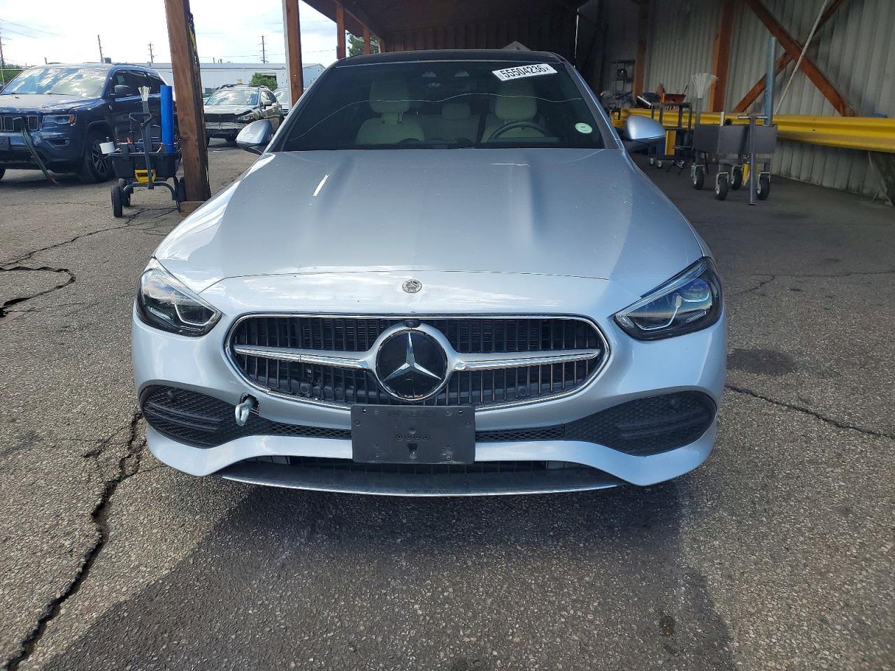 2023 Mercedes-Benz C 300 4Matic - Image 5