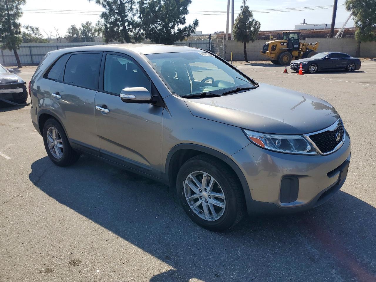 2014 Kia Sorento - Image 4