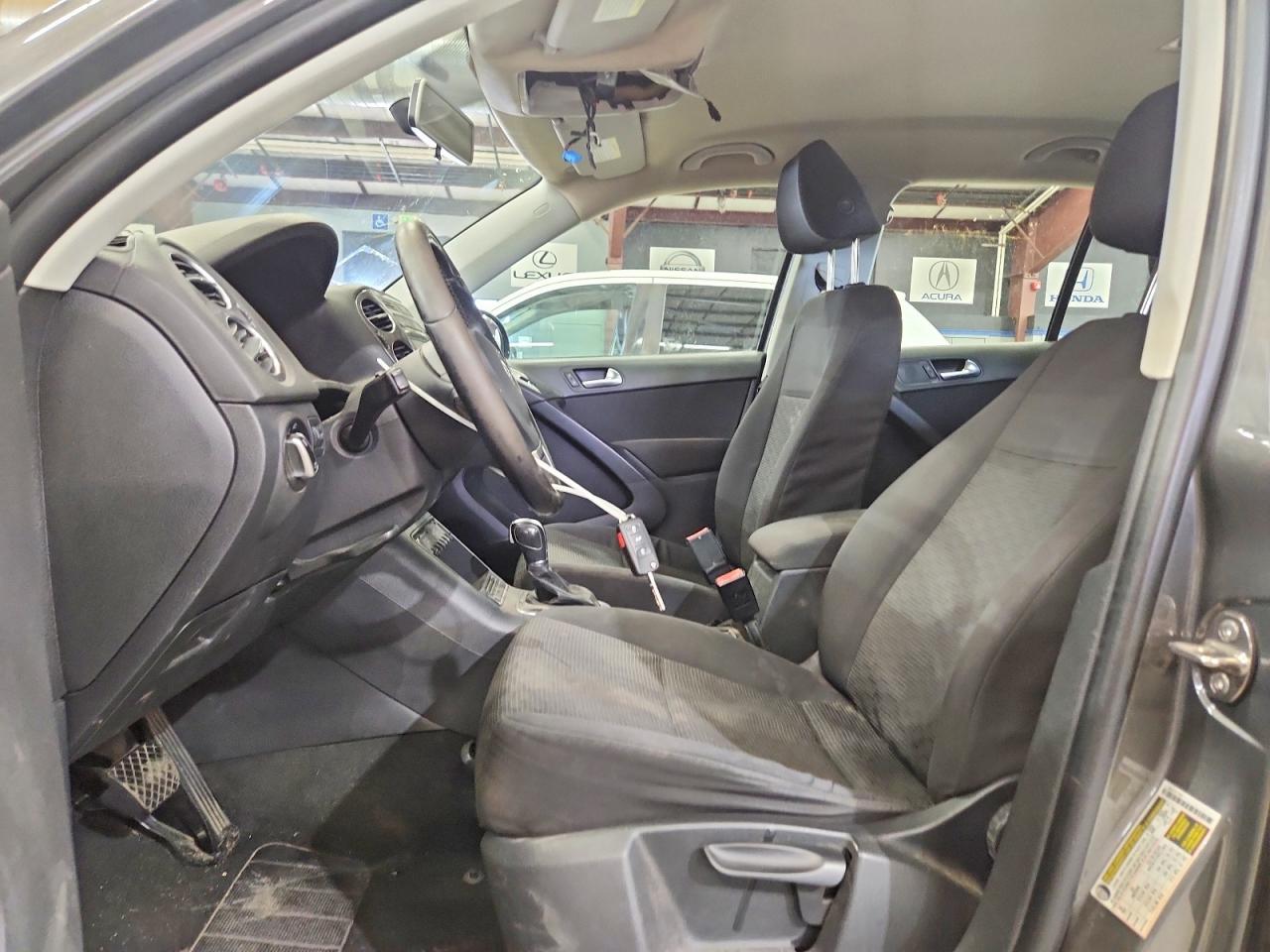 2013 Volkswagen Tiguan S - Фото 7