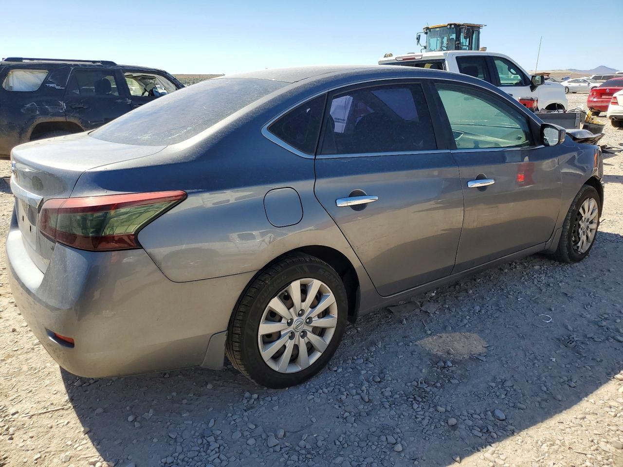 2015 Nissan Sentra S - Image 3