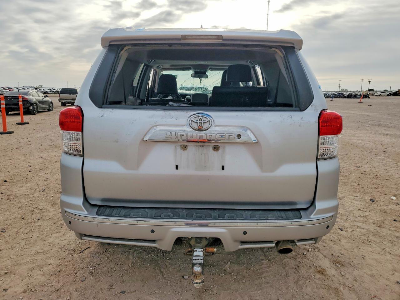 2010 Toyota 4Runner Sr5 - Image 6