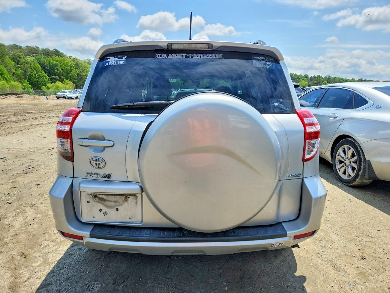 2011 Toyota Rav4 Base - Фото 6