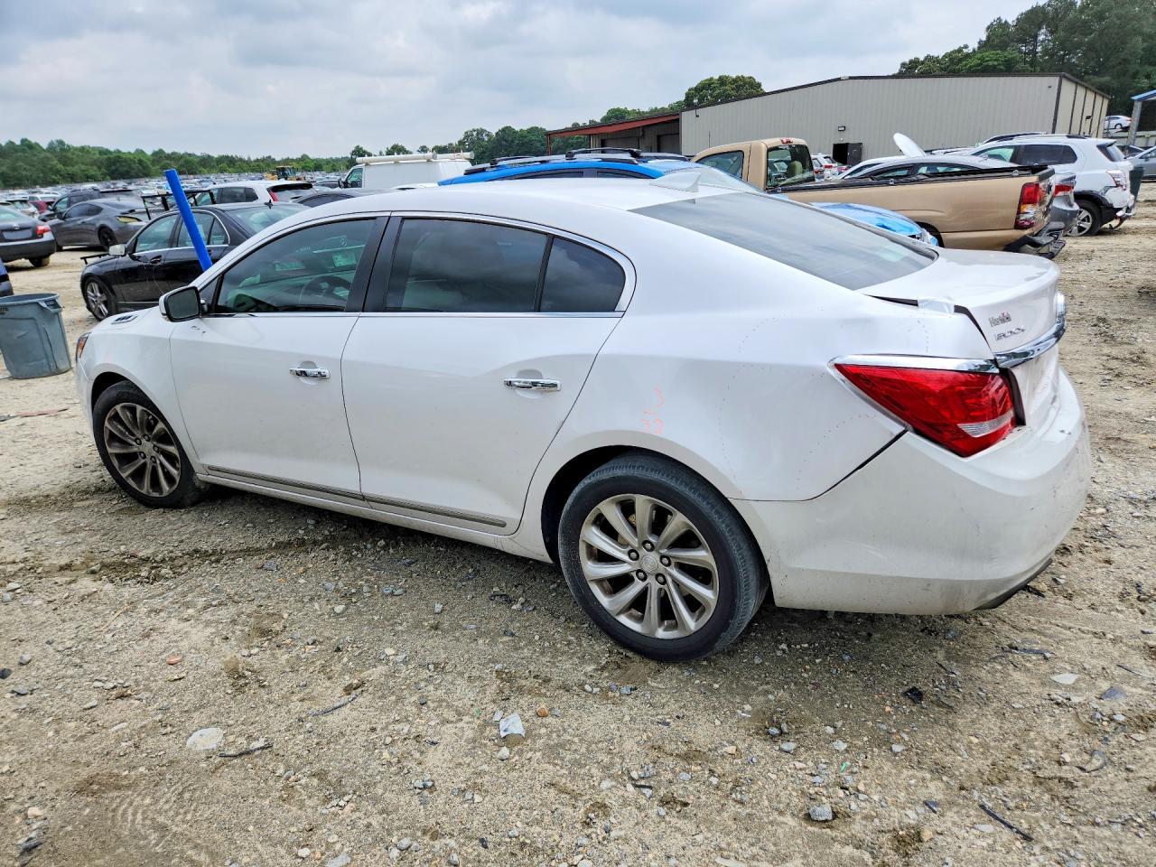 2015 Buick Lacrosse - Фото 2