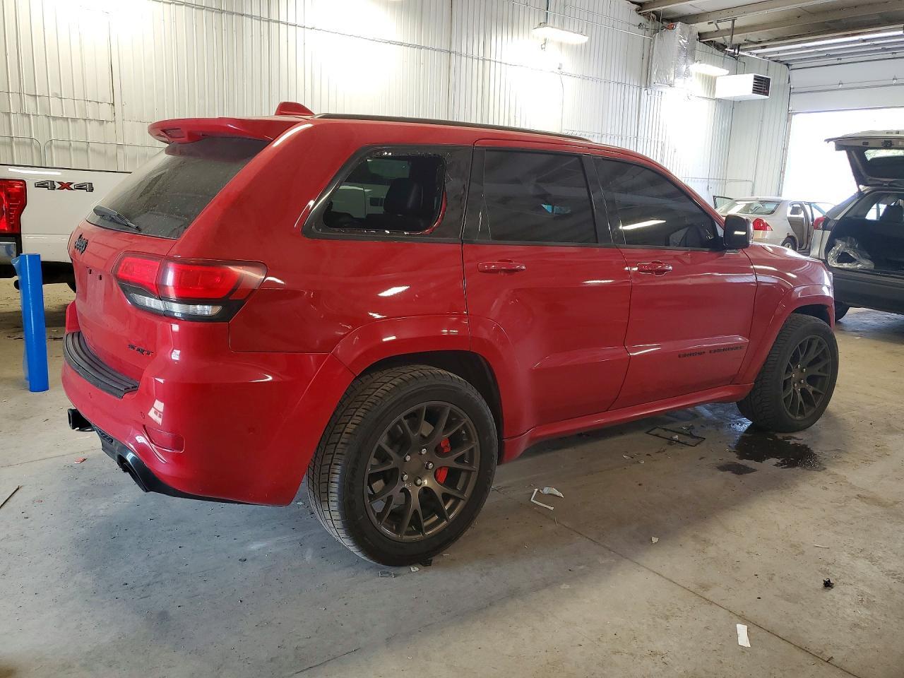 2020 Jeep Grand Cherokee Srt-8 - Image 3