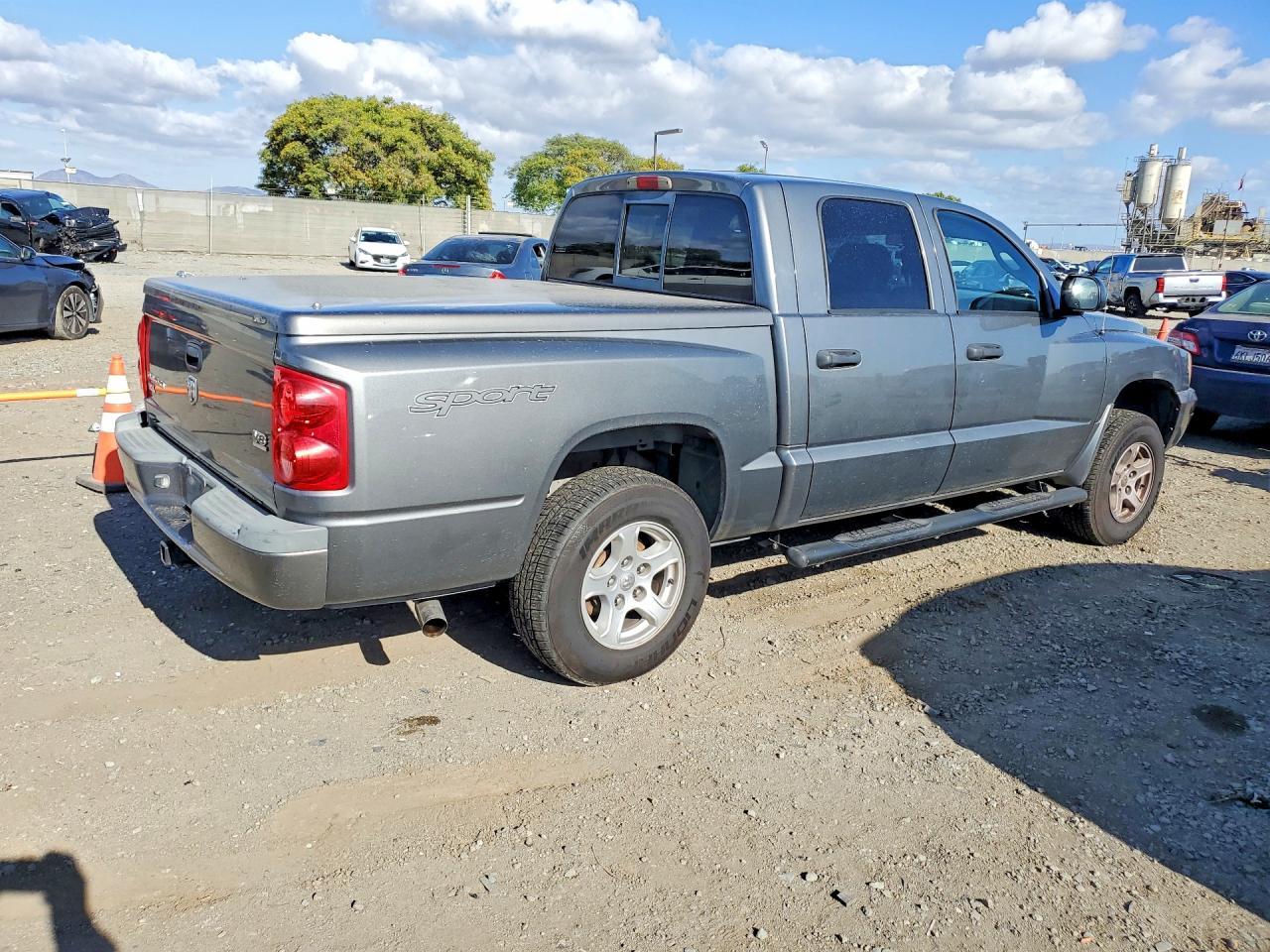 2006 Dodge Dakota Quad Slt - Фото 3