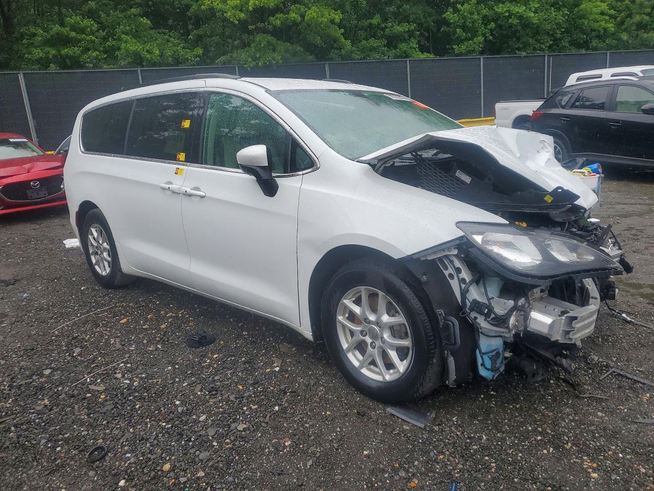2020 Chrysler Voyager Lxi - Фото 4
