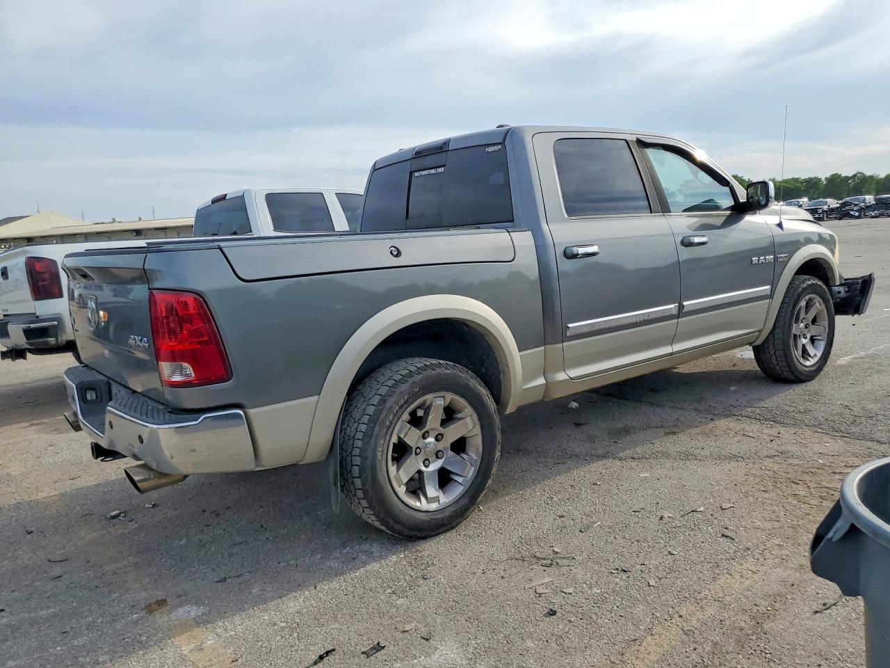 2010 Dodge Ram 1500 - Фото 3