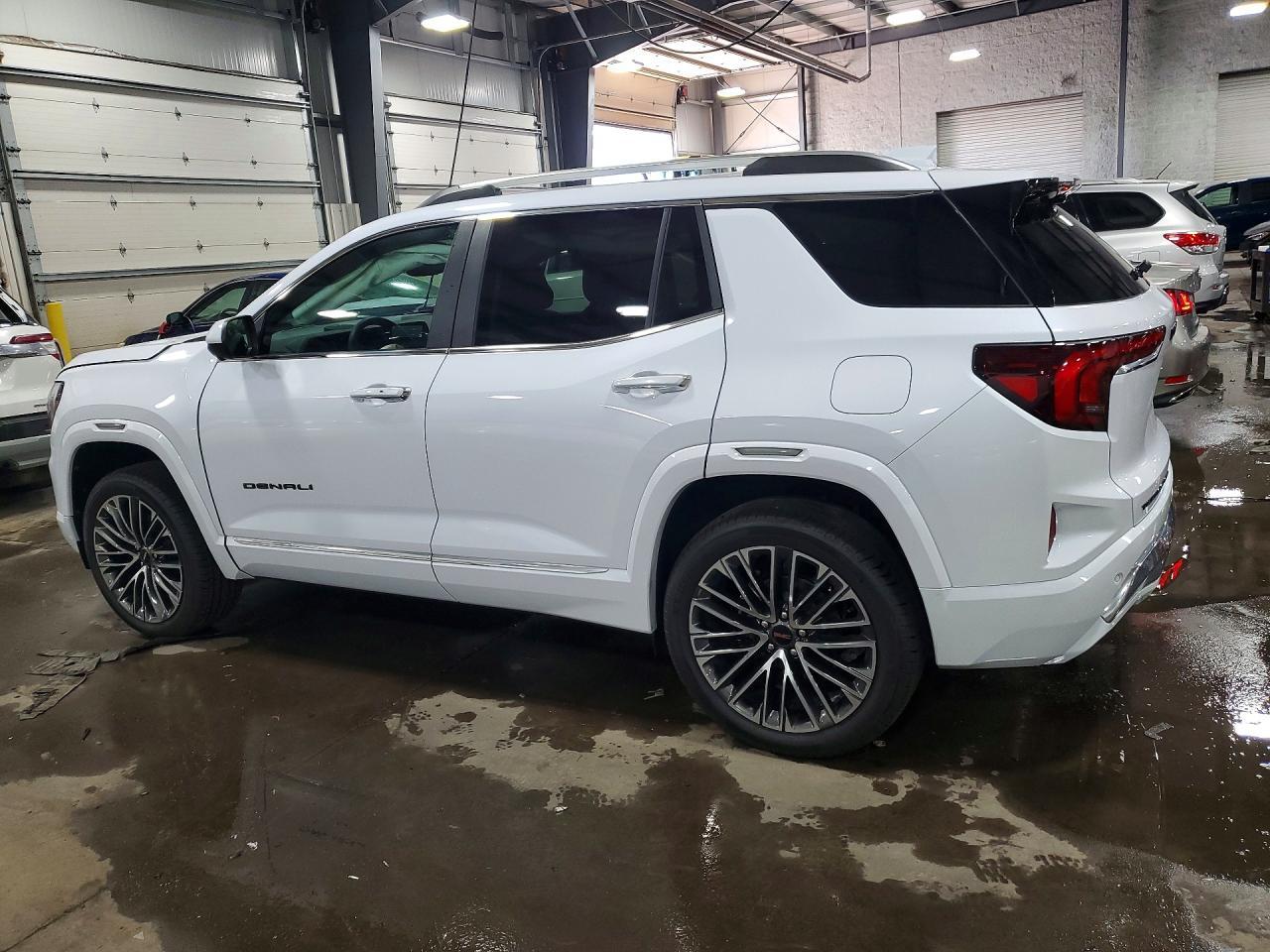 2026 GMC Terrain Denali - Фото 2