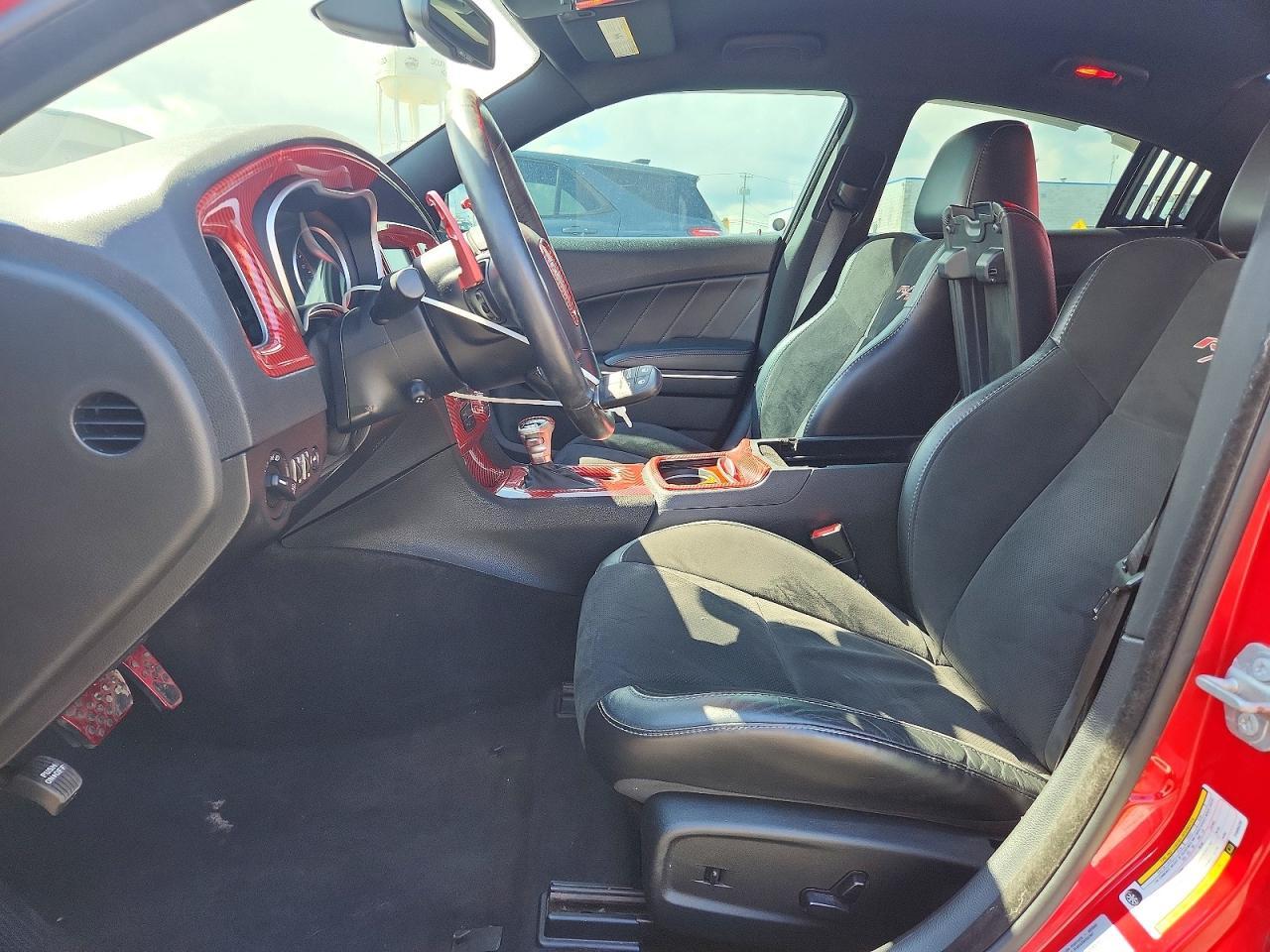 2015 Dodge Charger R - Фото 7